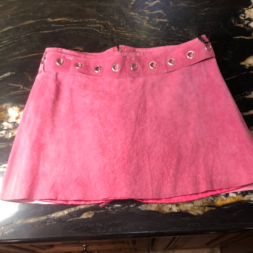 Bebe Pink Suede skirt